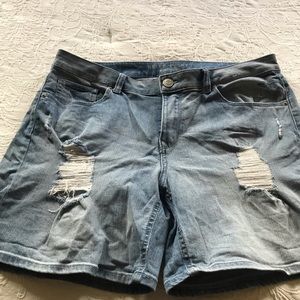 Belle Sky jean shorts